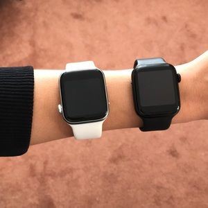 2 NWOT SMART WATCHES: WHITE MYWATCH SERIE 4 2020